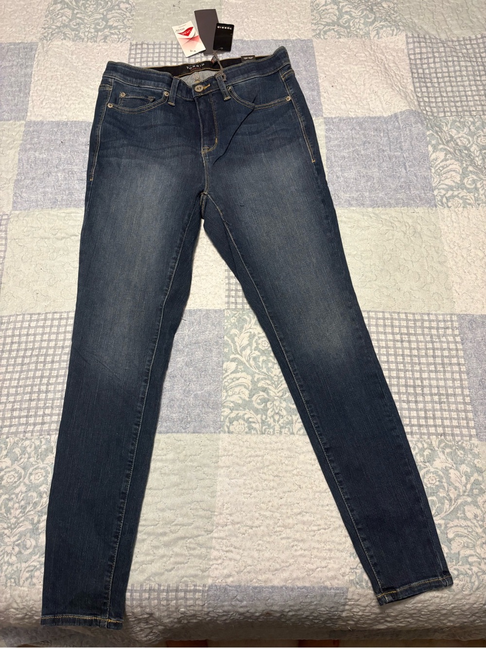 torrid Sky High Skinny Jeans NWT